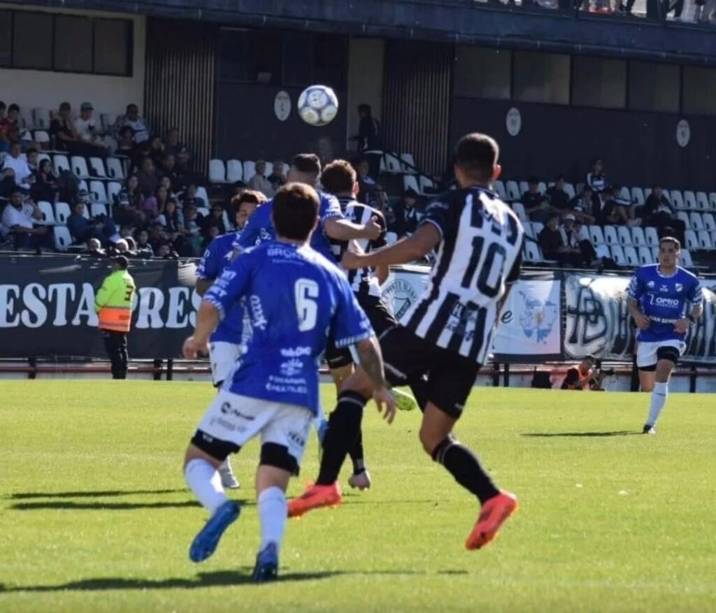 For Ever rescató un puntazo en su visita a All Boys