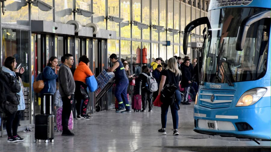 Fin de semana largo: más de un millón de turistas viajaron por el país