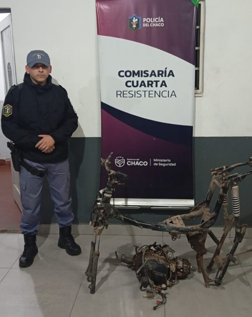 Detuvieron a un hombre, secuestraron cocaína y recuperaron partes de una moto