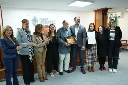 Homenajearon a Mempo Giardinelli por su trayectoria y aporte a la cultura