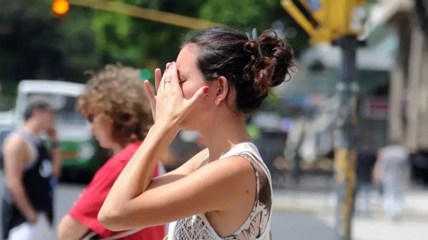 Domingo caluroso en Resistencia: cielo parcialmente nublado y una máxima de 36°C