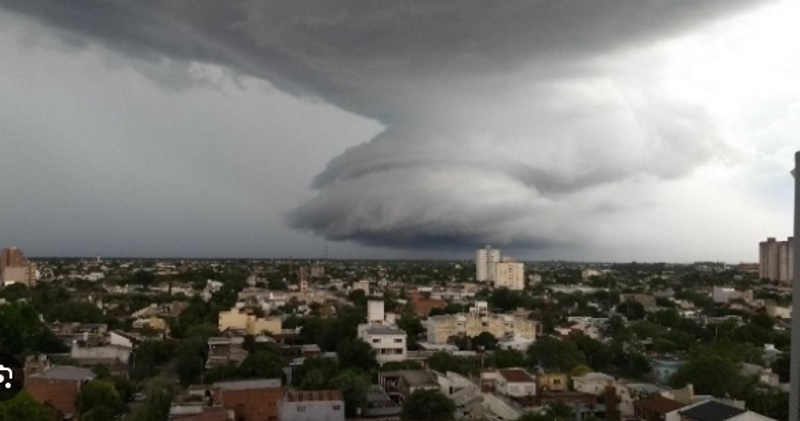 Alerta por tormentas fuertes y lluvias desde esta noche en Chaco: habrá descenso de temperatura