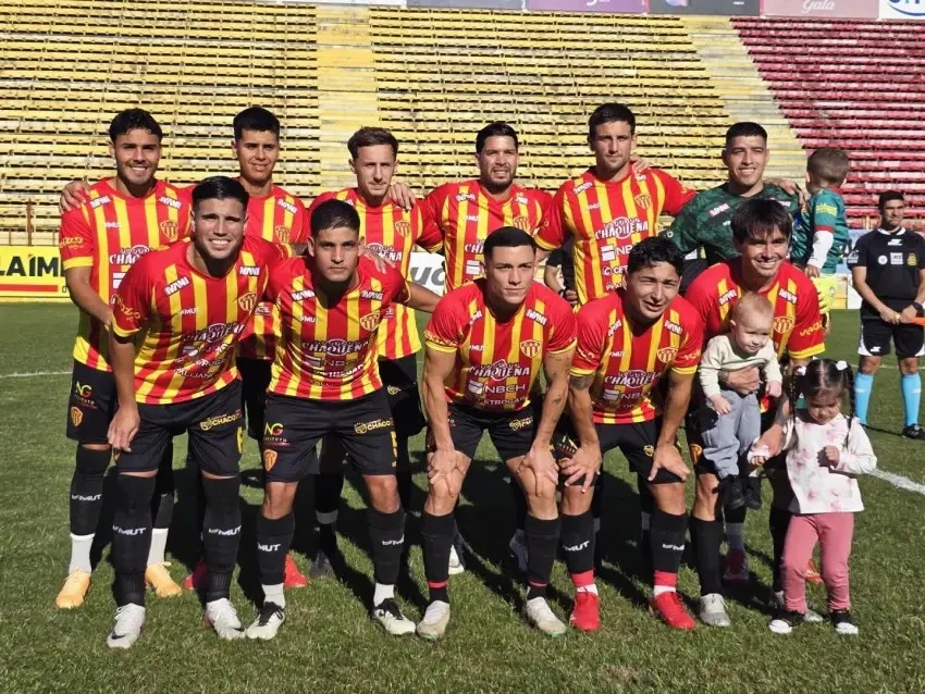 Federal A: Sarmiento cayó en Concepción del Uruguay y perdió la categoría