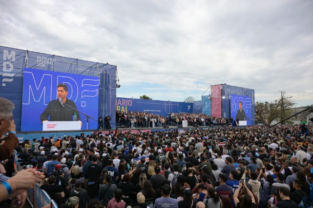 Axel Kicillof, «a tambor batiente»