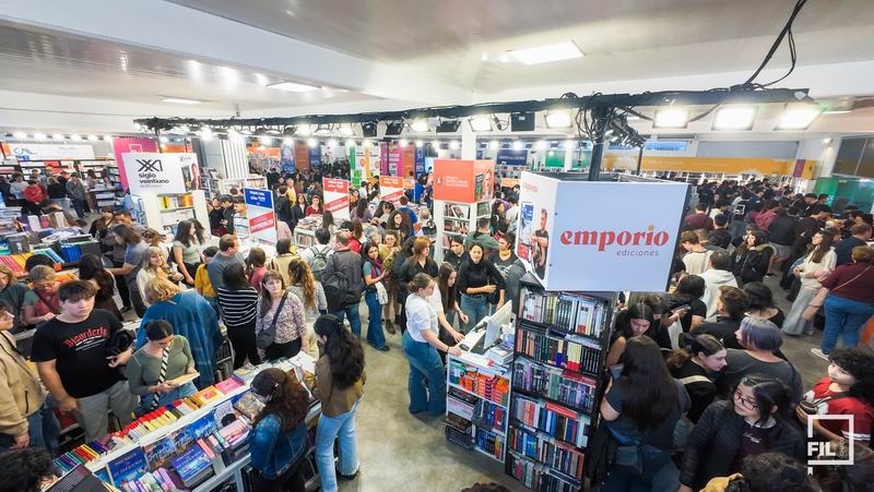La Feria del Libro cierra con poesía y Mateo Salvatto