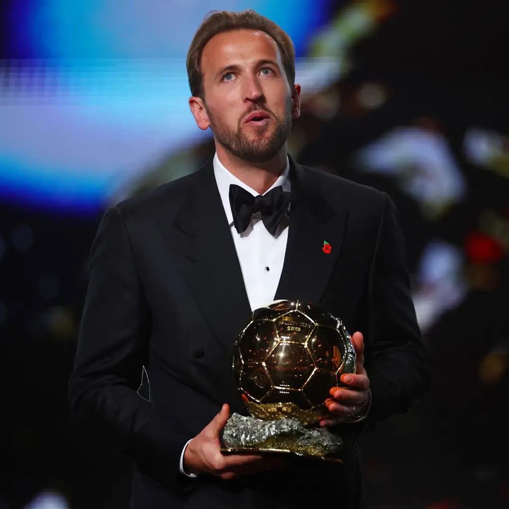 Harry Kane ganó su primer Balón de Oro y Lionel Messi terminó quinto
