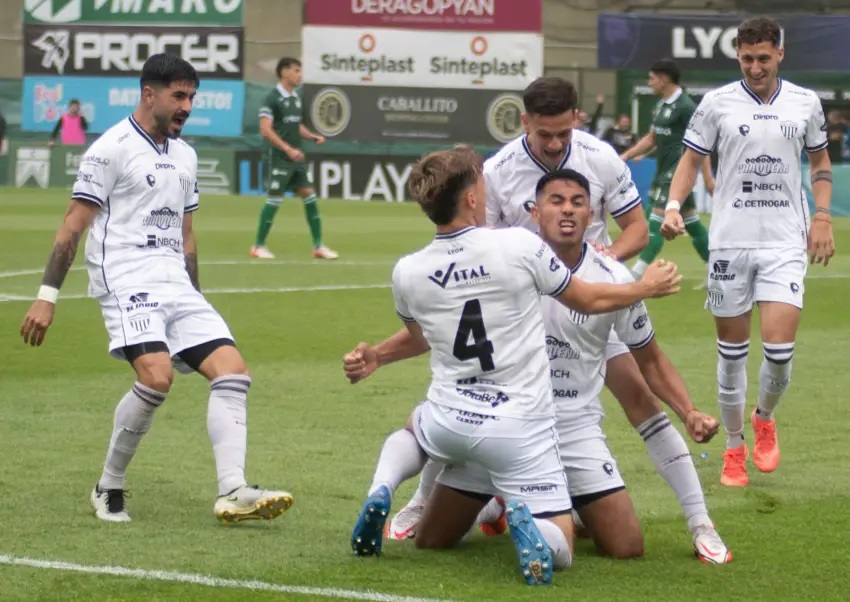 Ya salvado del descenso, For Ever busca cerrar la temporada con una alegría