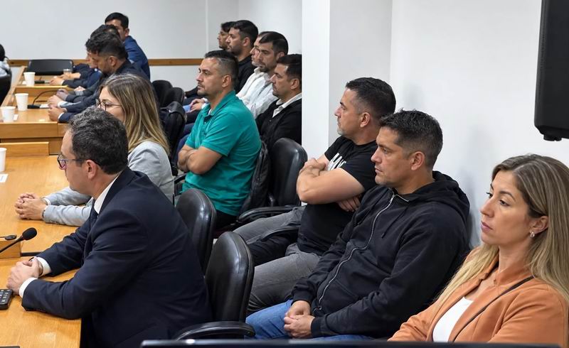 Comenzó el juicio contra diez policías por la golpiza a una familia qom