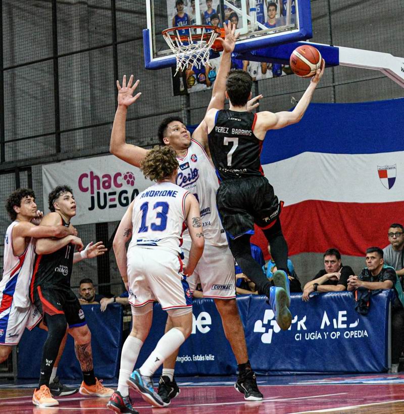 El Tricolor derrotó 85-73 a El Ceibo