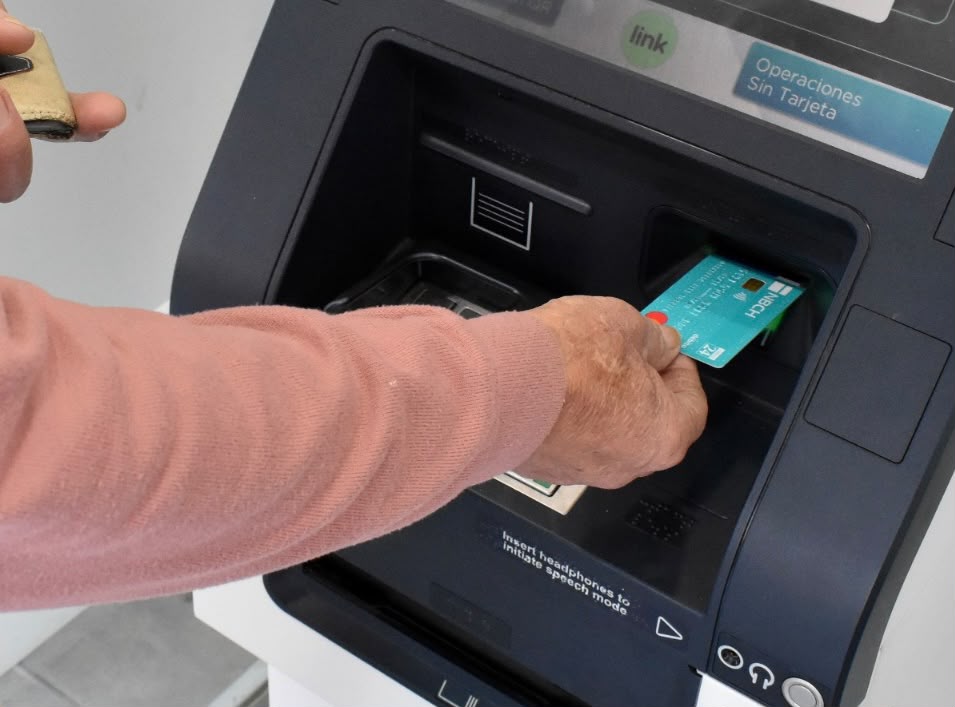 La administración pública cobrará a fin de mes: 29 pasivos y 30 los activos